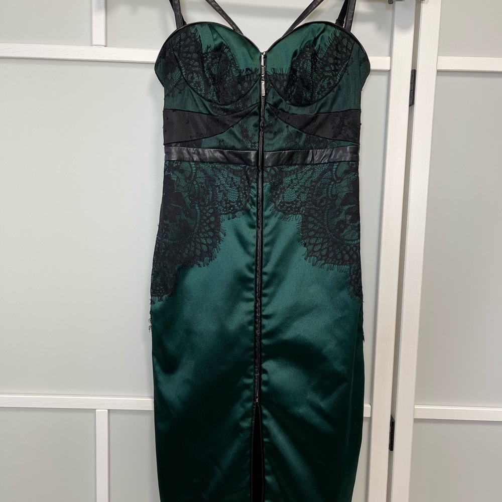 Dress - Picture 10 of 11